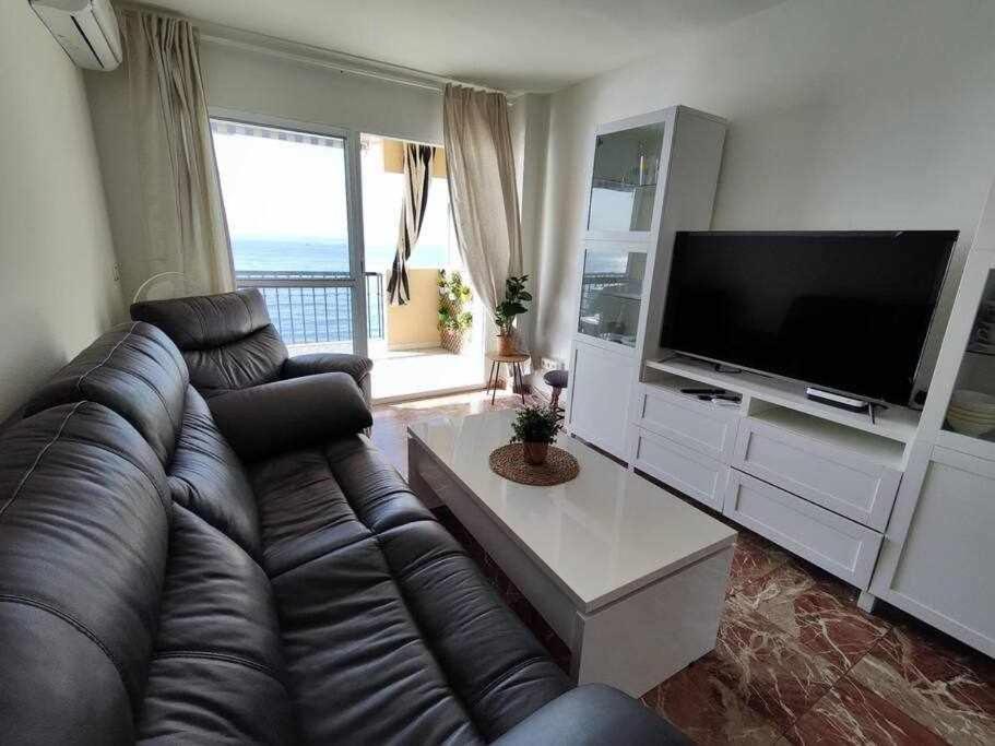 Fuengirola Frente Al Mar Apt Luaran gambar