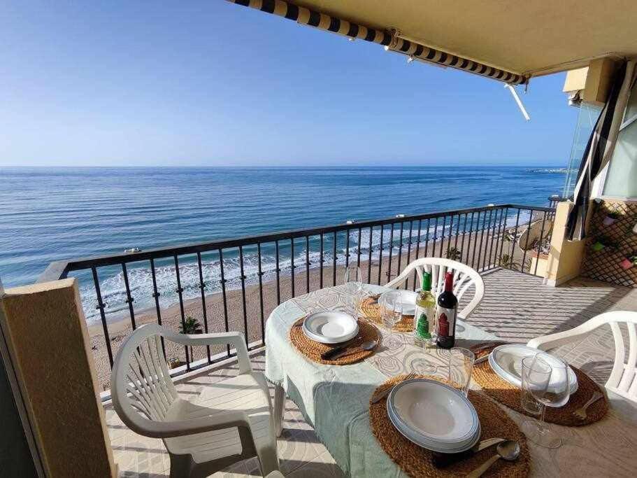 Fuengirola Frente Al Mar Apt Luaran gambar