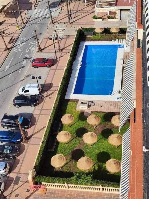 Fuengirola Frente Al Mar Apt Luaran gambar